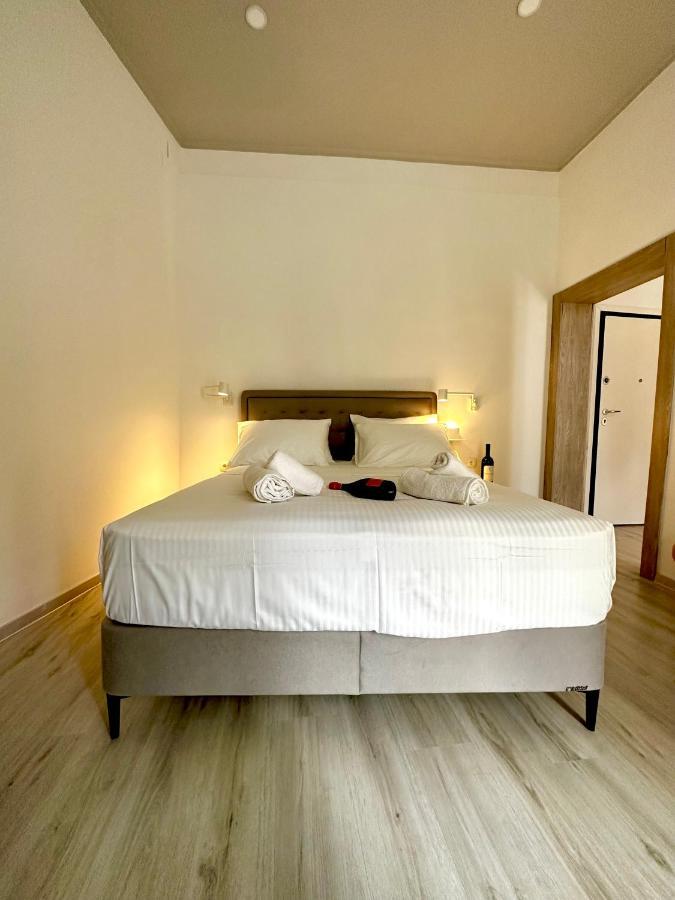 Travelers Luxury Suites, Studios & Apartments Corfu  Ngoại thất bức ảnh