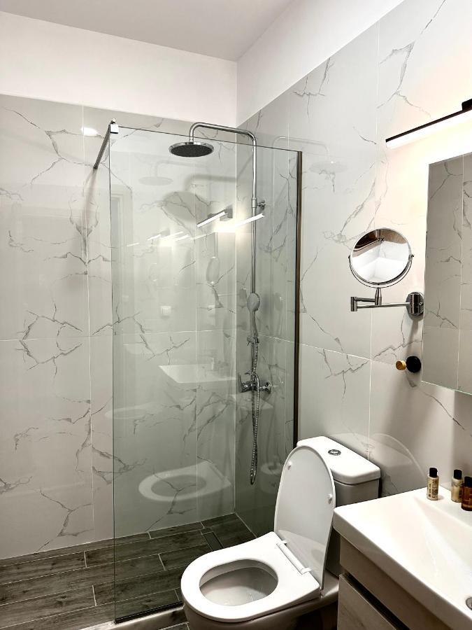 Travelers Luxury Suites, Studios & Apartments Corfu  Ngoại thất bức ảnh