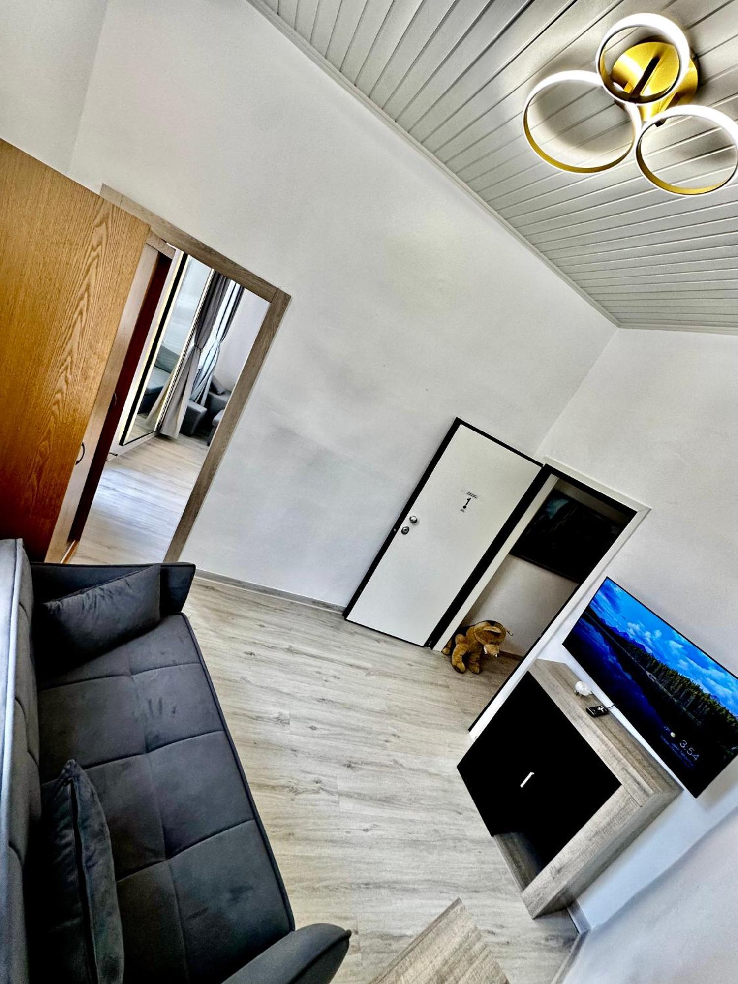 Travelers Luxury Suites, Studios & Apartments Corfu  Ngoại thất bức ảnh