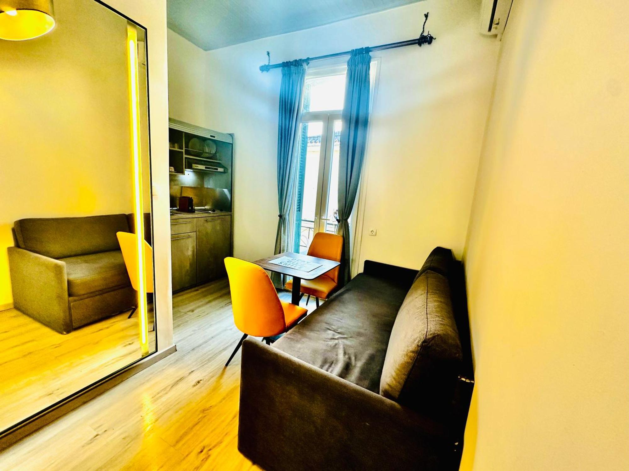 Travelers Luxury Suites, Studios & Apartments Corfu  Ngoại thất bức ảnh